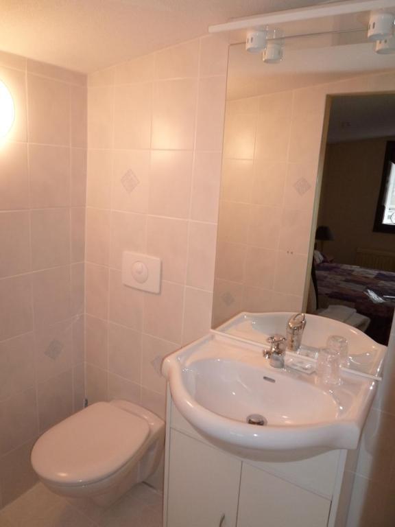 Hotel Le Crab Angouleme Bilik gambar