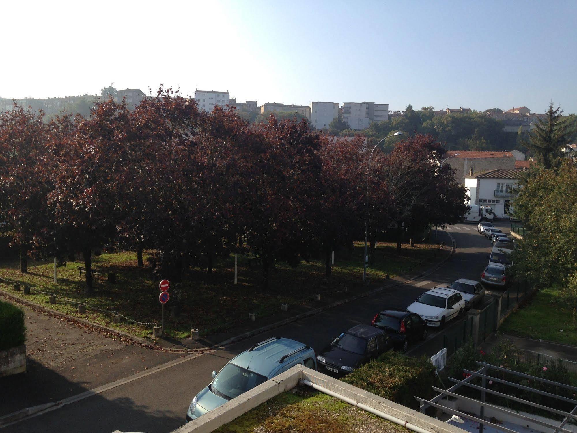 Hotel Le Crab Angouleme Luaran gambar