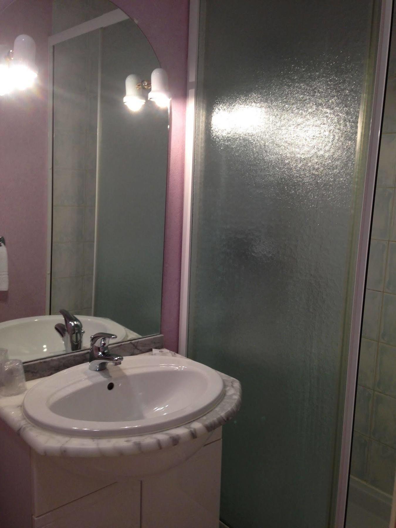 Hotel Le Crab Angouleme Luaran gambar